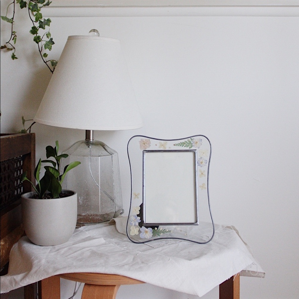 Vintage Pressed Flower Frame